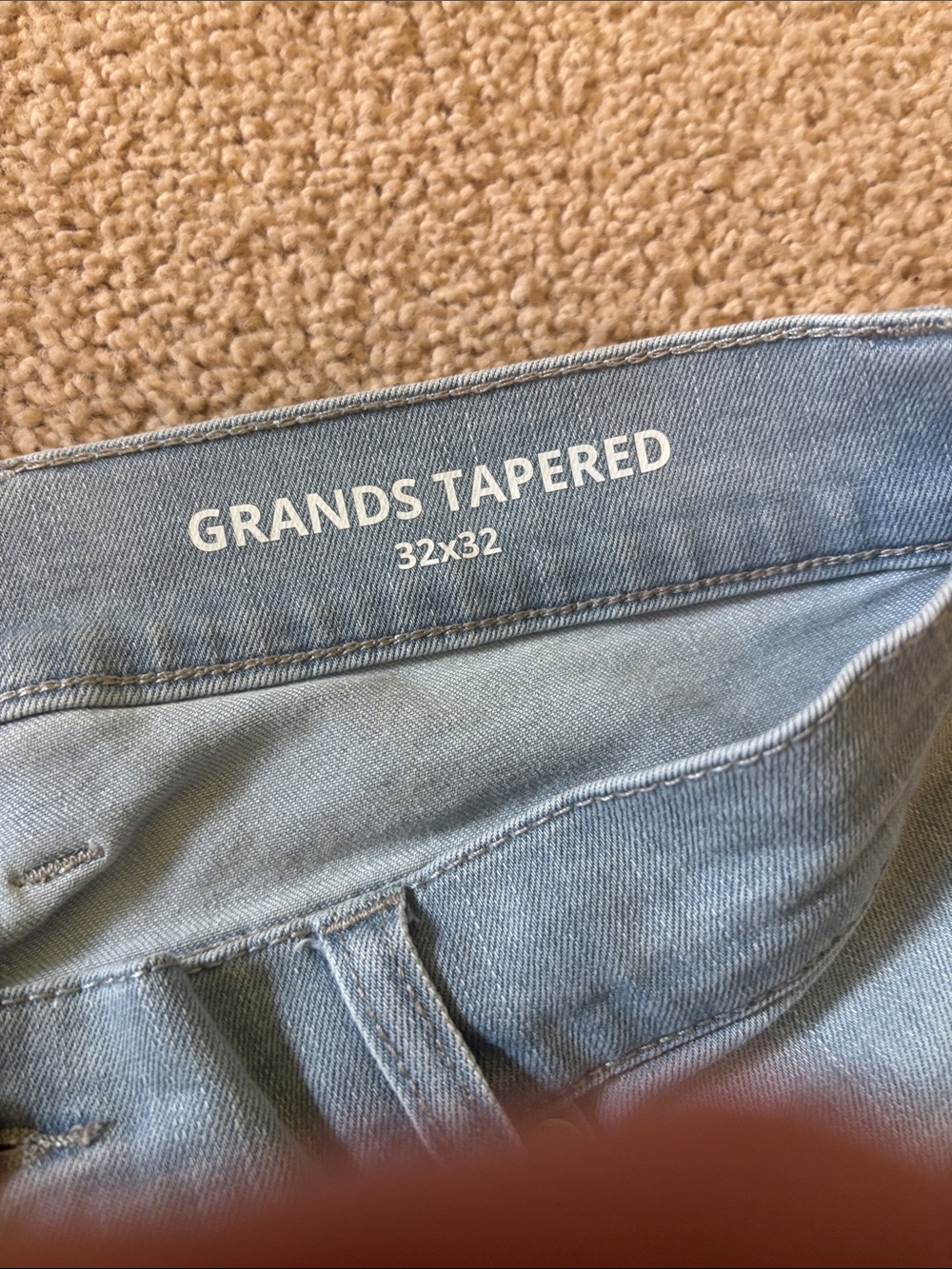 men's Straight Leg Jeans in Light Blue Wash - Picture 2 of 6